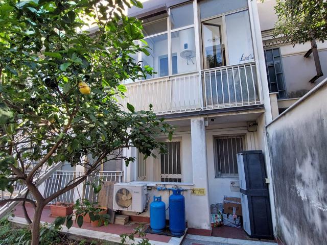 Appartamento in affitto a Catania zona Viale a. de Gasperi