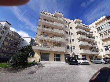 Appartamento in affitto a Catanzaro via Nicola Misasi, non arredato/vuoto, posto auto, ascensore TrovaCasa