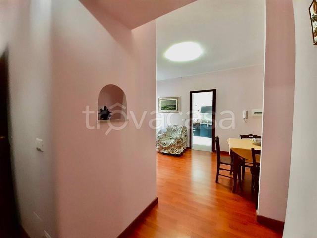 Appartamento in affitto a Catanzaro vico 1 Giuseppe Raffaelli, arredato, balcone, studio TrovaCasa