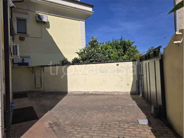 Appartamento in affitto a Catanzaro, arredato, giardino privato, luminoso TrovaCasa