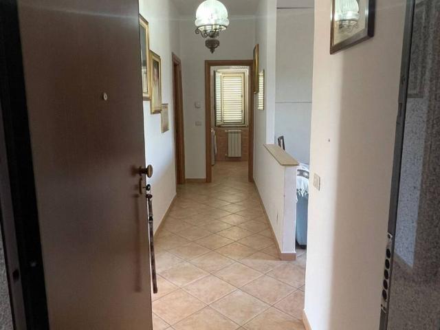 Appartamento in affitto a Caulonia RC