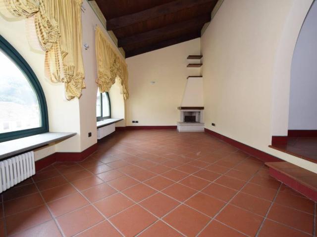 Appartamento in affitto a Cavour TO