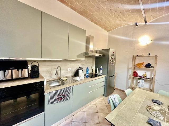 Appartamento in affitto a Cecina LI