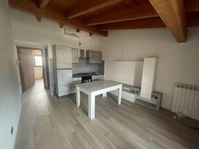 Appartamento in affitto a Cesano Maderno MB