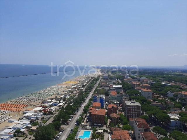Appartamento in affitto a Cesenatico piazza Andrea Costa, 4, arredato, vista mare, ascensore TrovaCasa