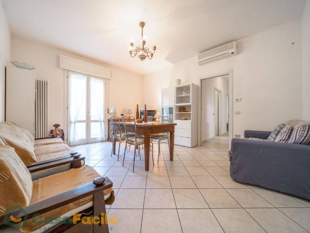Appartamento in affitto a Cesenatico viale Trento, 30