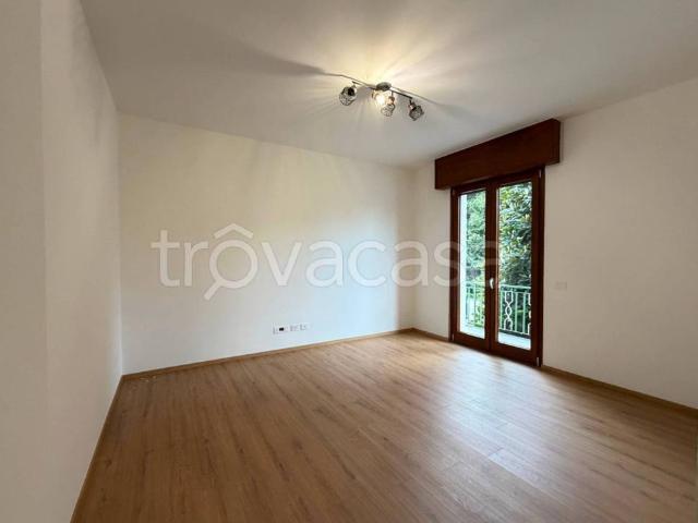 Appartamento in affitto a Cernusco sul Naviglio via Giorgione, 5, nuova costruzione, parzialmente arredato, ultimo piano TrovaCasa