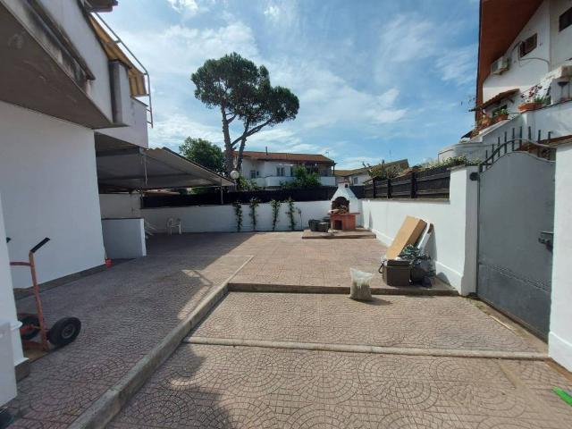 Appartamento in affitto a Cerveteri RM