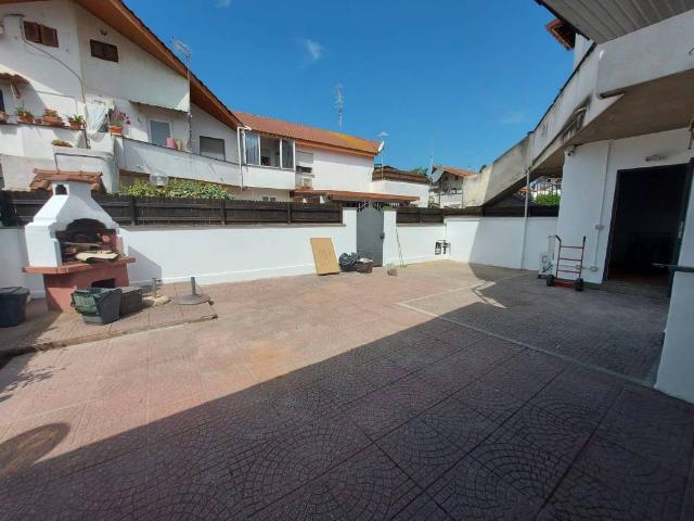 Appartamento in affitto a Cerveteri RM