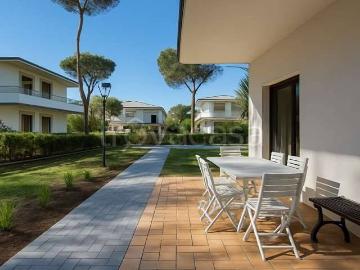 Appartamento in affitto a Cervia via raffaello, arredato, giardino privato, ascensore TrovaCasa