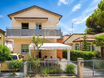 Appartamento in affitto a Cervia RA