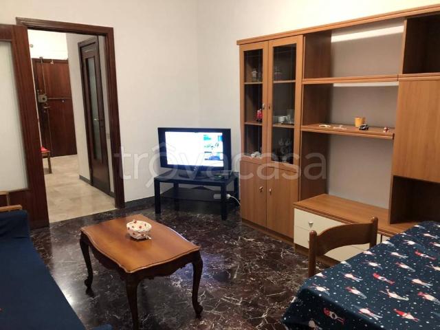 Appartamento in affitto a Chiavari, arredato, ascensore, balcone TrovaCasa
