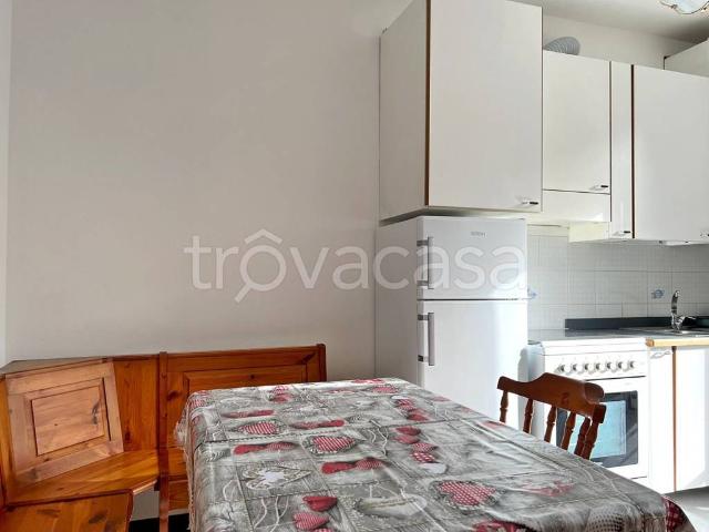 Appartamento in affitto a Chiavari corso Vincenzo De Michiel 4E 4, arredato, riscaldamento autonomo, ascensore TrovaCasa