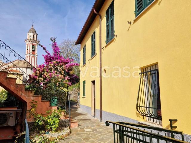 Appartamento in affitto a Chiavari via Sant'Andrea di Rovereto, 116, arredato, giardino privato, terrazzo TrovaCasa