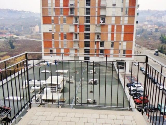 Appartamento in affitto a Chieti via giovanni paolo II, terrazzo, riscaldamento autonomo, ascensore TrovaCasa
