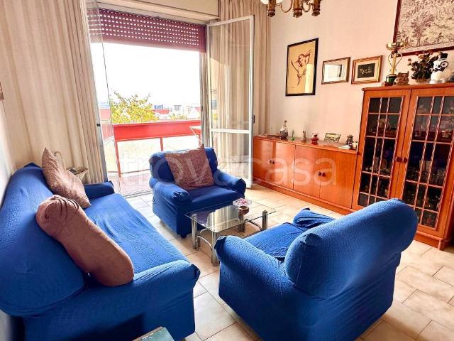 Appartamento in affitto a Chieti via Miglianico, 11, non arredato/vuoto, zona residenziale, balcone TrovaCasa