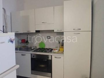 Appartamento in affitto a Chieti via Papa Giovanni Paolo II, arredato, balcone TrovaCasa