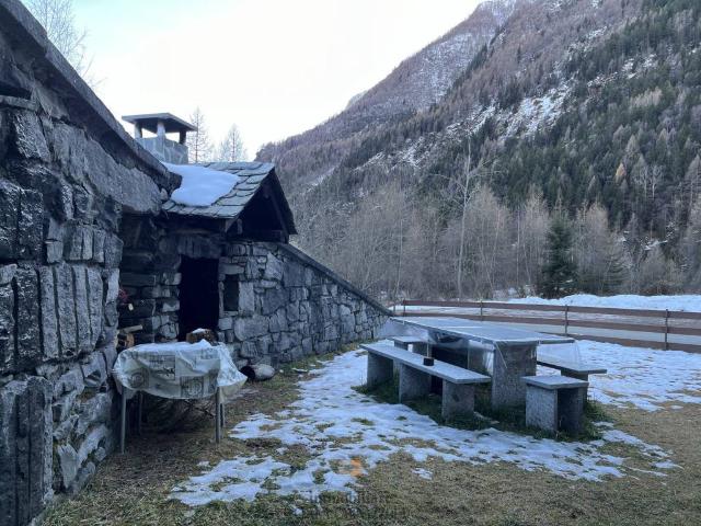 Appartamento in affitto a Chiesa in Valmalenco SO
