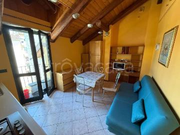 Appartamento in affitto a Chivasso vicolo Padre Faletti, 6, arredato, riscaldamento autonomo, balcone TrovaCasa