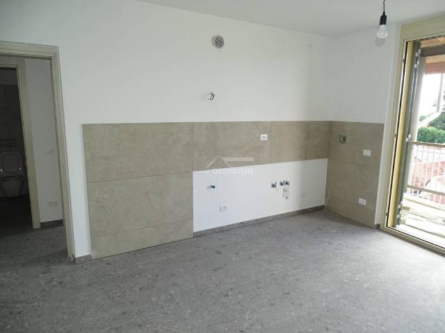 Appartamento in affitto a Ciriè via Trivero, 15, non arredato/vuoto, terrazzo, riscaldamento autonomo TrovaCasa