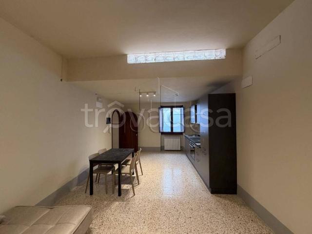 Appartamento in affitto a Città di Castello corso vittorio emanuele, non arredato/vuoto, arredato, ristrutturato TrovaCasa