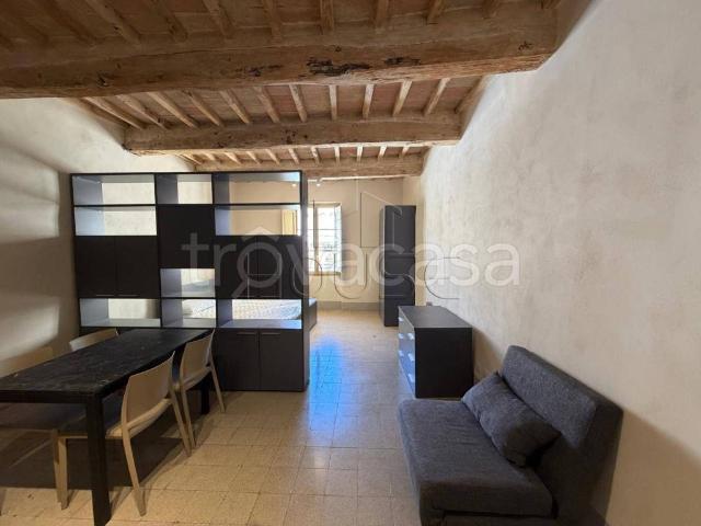 Appartamento in affitto a Città di Castello corso Vittorio Emanuele, arredato, ristrutturato, lavanderia TrovaCasa