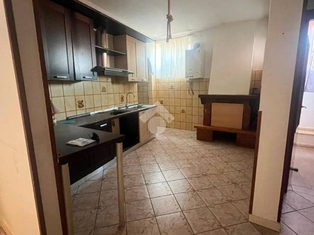 Appartamento in affitto a Civita Castellana via via dello sdrucciolo, 59, parzialmente arredato, centrale TrovaCasa