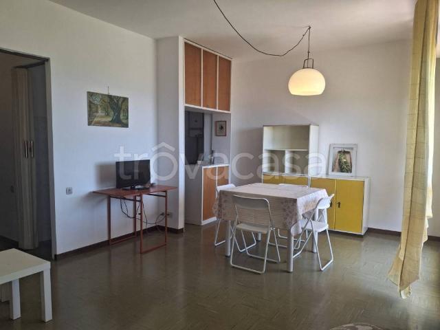 Appartamento in affitto a Civitanova Marche contrada Asola, arredato, terrazzo, vista mare TrovaCasa