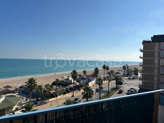 Appartamento in affitto a Civitanova Marche, terrazzo, immobile di prestigio, vista mare TrovaCasa