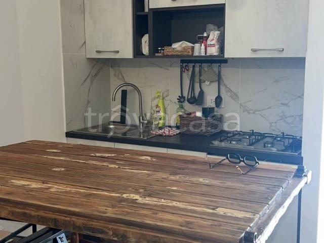 Appartamento in affitto a Civitanova Marche via d'Annunzio, parzialmente arredato, ristrutturato, lavatrice TrovaCasa