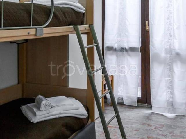 Appartamento in affitto a Civitanova Marche viale Giacomo Matteotti, ascensore, lungomare, balcone TrovaCasa