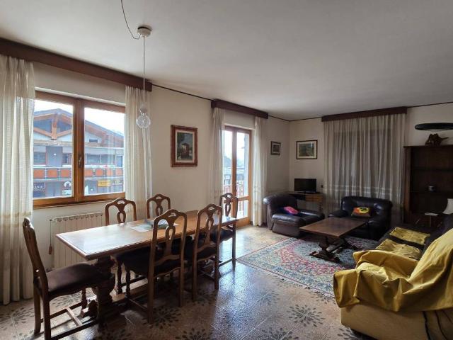 Appartamento in affitto a Clusone BG
