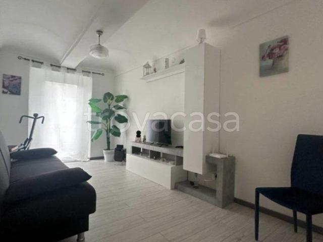 Appartamento in affitto a Coazze piazza Antonio Gramsci, 4, arredato, riscaldamento autonomo, balcone TrovaCasa