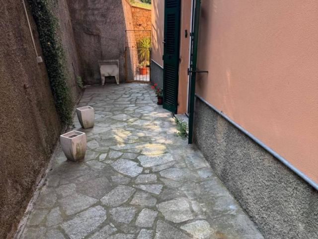 Appartamento in affitto a Cogoleto GE