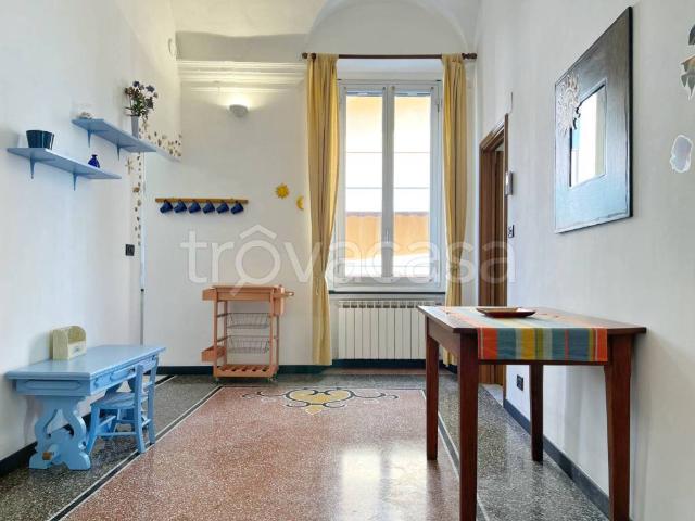 Appartamento in affitto a Cogoleto via Rati, 119, arredato, centrale, lavastoviglie TrovaCasa