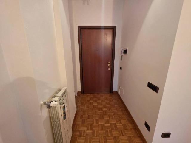 Appartamento in affitto a Cologno Monzese MI