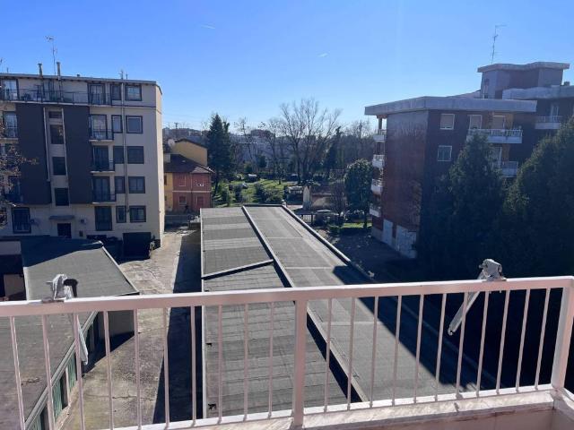 Appartamento in affitto a Cologno Monzese MI