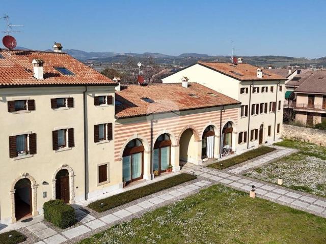 Appartamento in affitto a Colognola ai Colli via XXIV Maggio, 72, posto auto, box, parzialmente arredato TrovaCasa