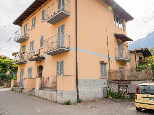 Appartamento in affitto a Colico via Laghetto 15, non arredato/vuoto, posto auto, terrazzo TrovaCasa