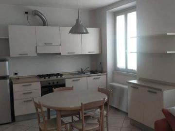 Appartamento in affitto a Colico LC