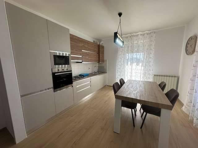 Appartamento in affitto a Colverde CO