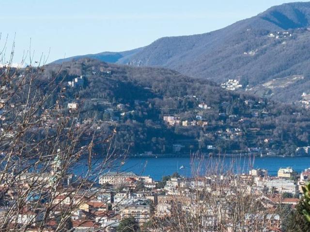 Appartamento in affitto a Como CO