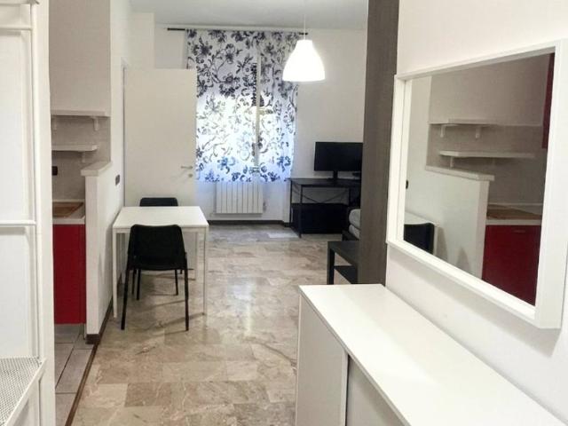 Appartamento in affitto a Como CO