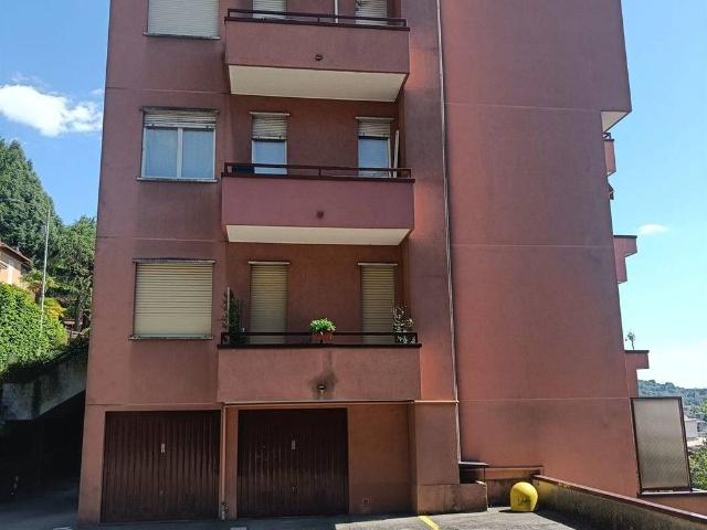 Appartamento in affitto a Como CO