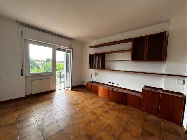 Appartamento in affitto a Como CO