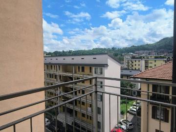 Appartamento in affitto a Como CO