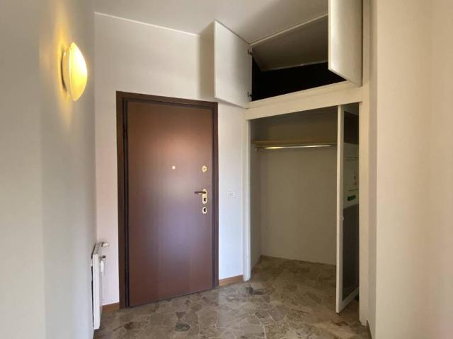 Appartamento in affitto a Como CO