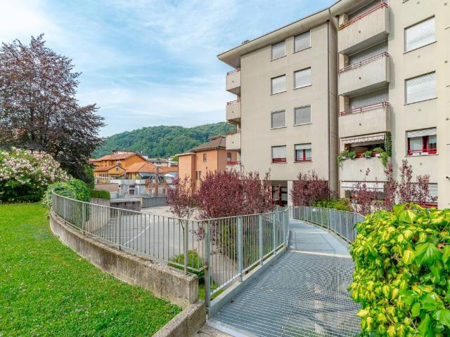 Appartamento in affitto a Como CO