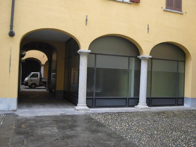 Appartamento in affitto a Como CO