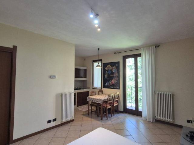 Appartamento in affitto a Como CO